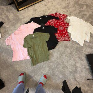 LOT OF 14 SUPREME TAGLESS HANES T-SHIRTS. L, XL, M, S. RED, PINK, WHITE, BLACK